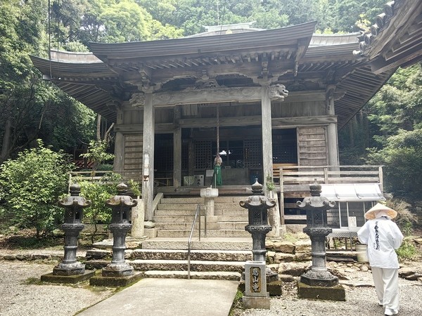 第十八番  母養山 恩山寺